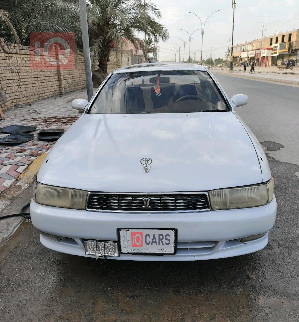 تويوتا كريستا